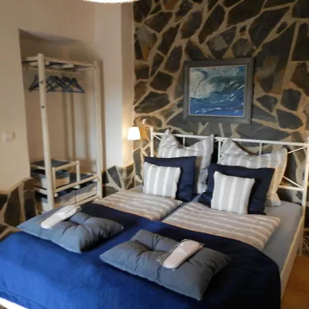 Finca El Romero Bed & Breakfast Barbarroja